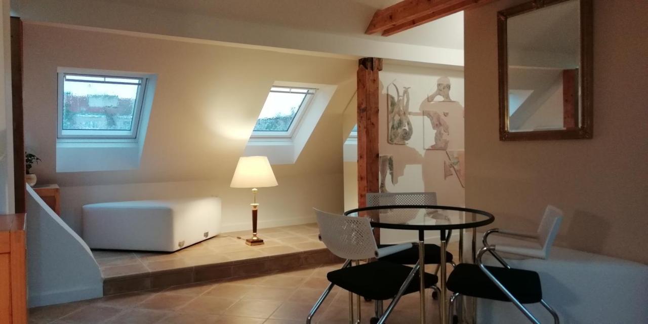 Patea Apartment Prague - Cozy And Quiet Apartment 42 Sqm Near The City Centre Екстериор снимка